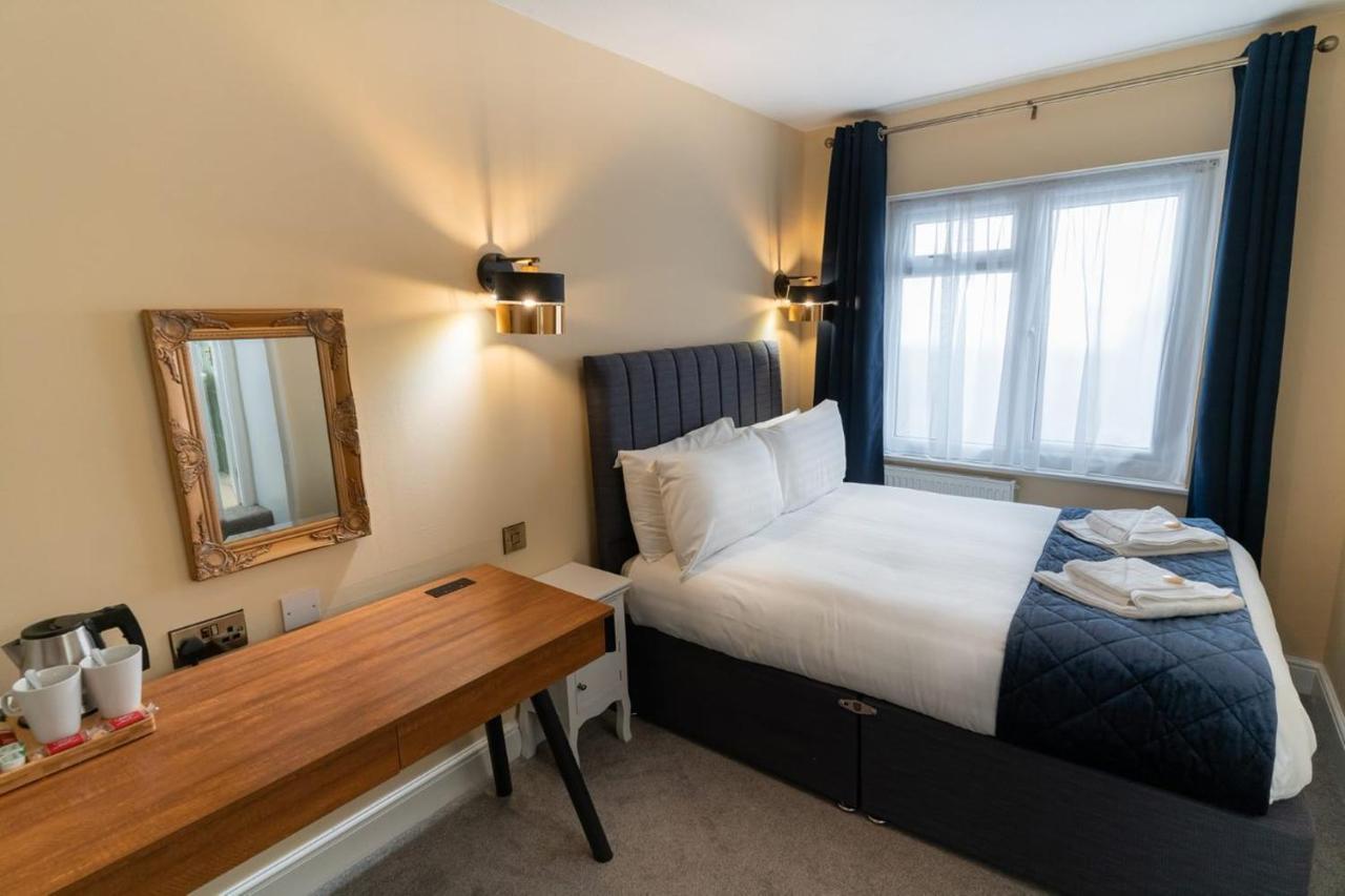 The Pier Hotel Eastbourne Exterior photo