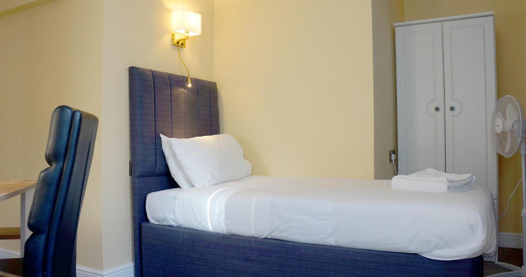 The Pier Hotel Eastbourne Exterior photo