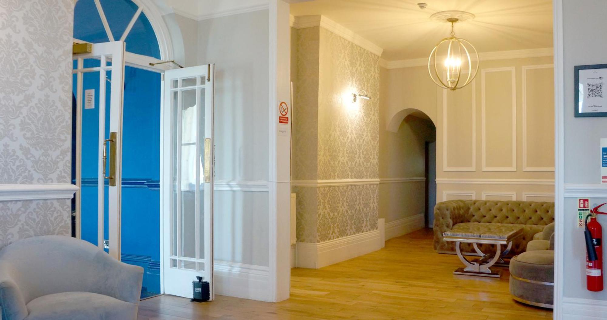 The Pier Hotel Eastbourne Exterior photo